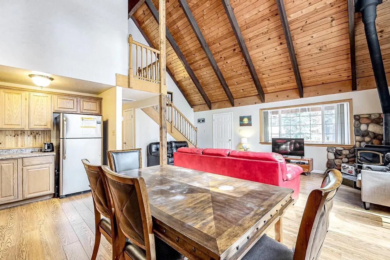 Charming Tahoe Chalet South Lake Tahoe