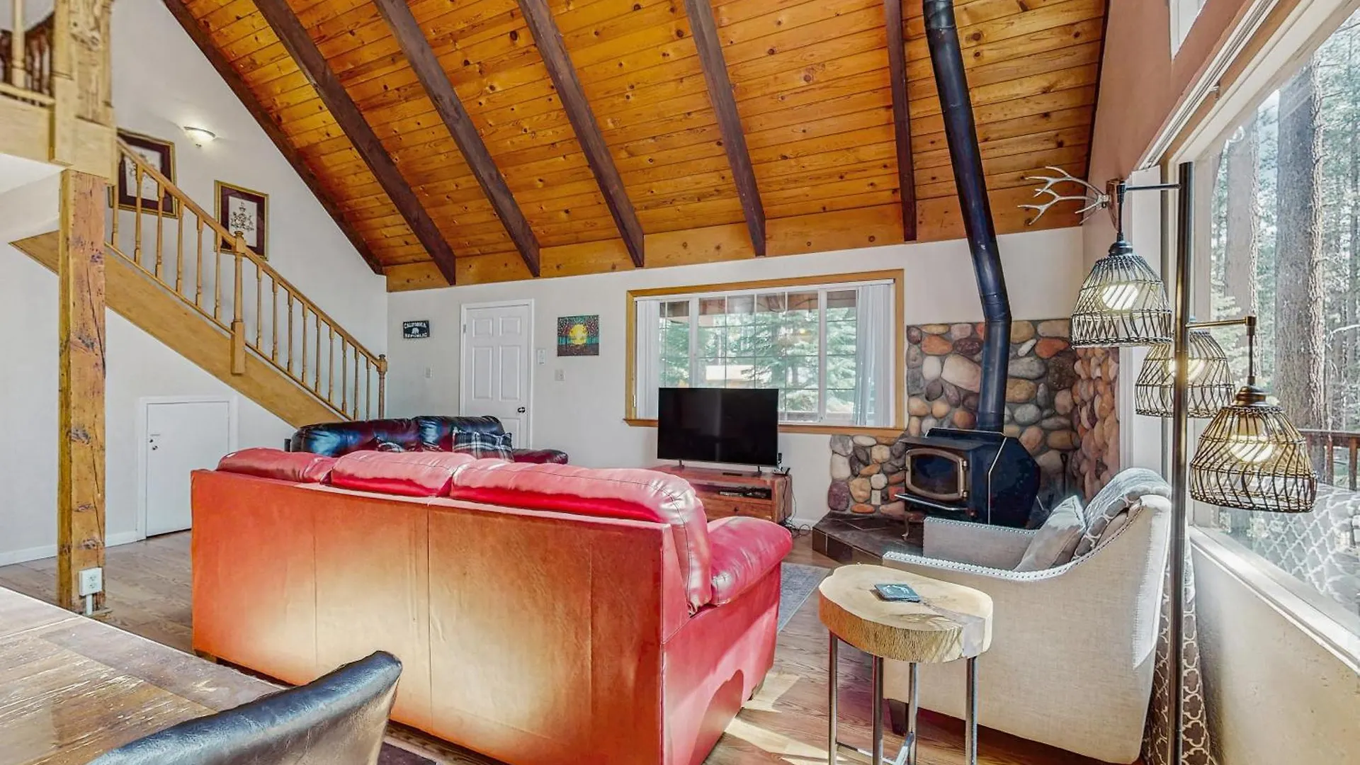 Charming Tahoe Chalet South Lake Tahoe
